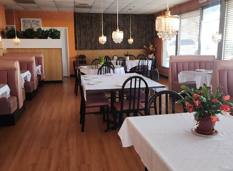 Garden Wok Restaurant interior