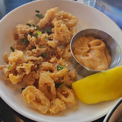 Paragon-Bar-and-Grill-food-1
