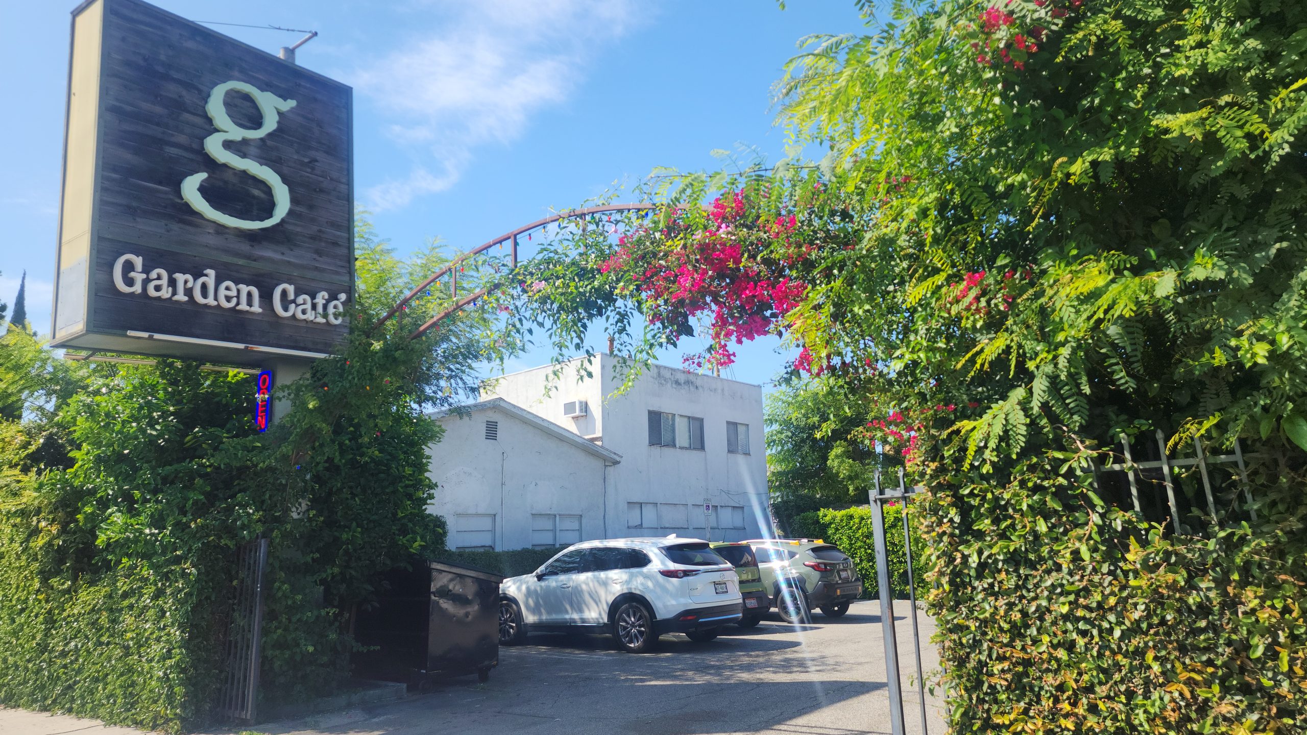 Garden Cafe - entrance